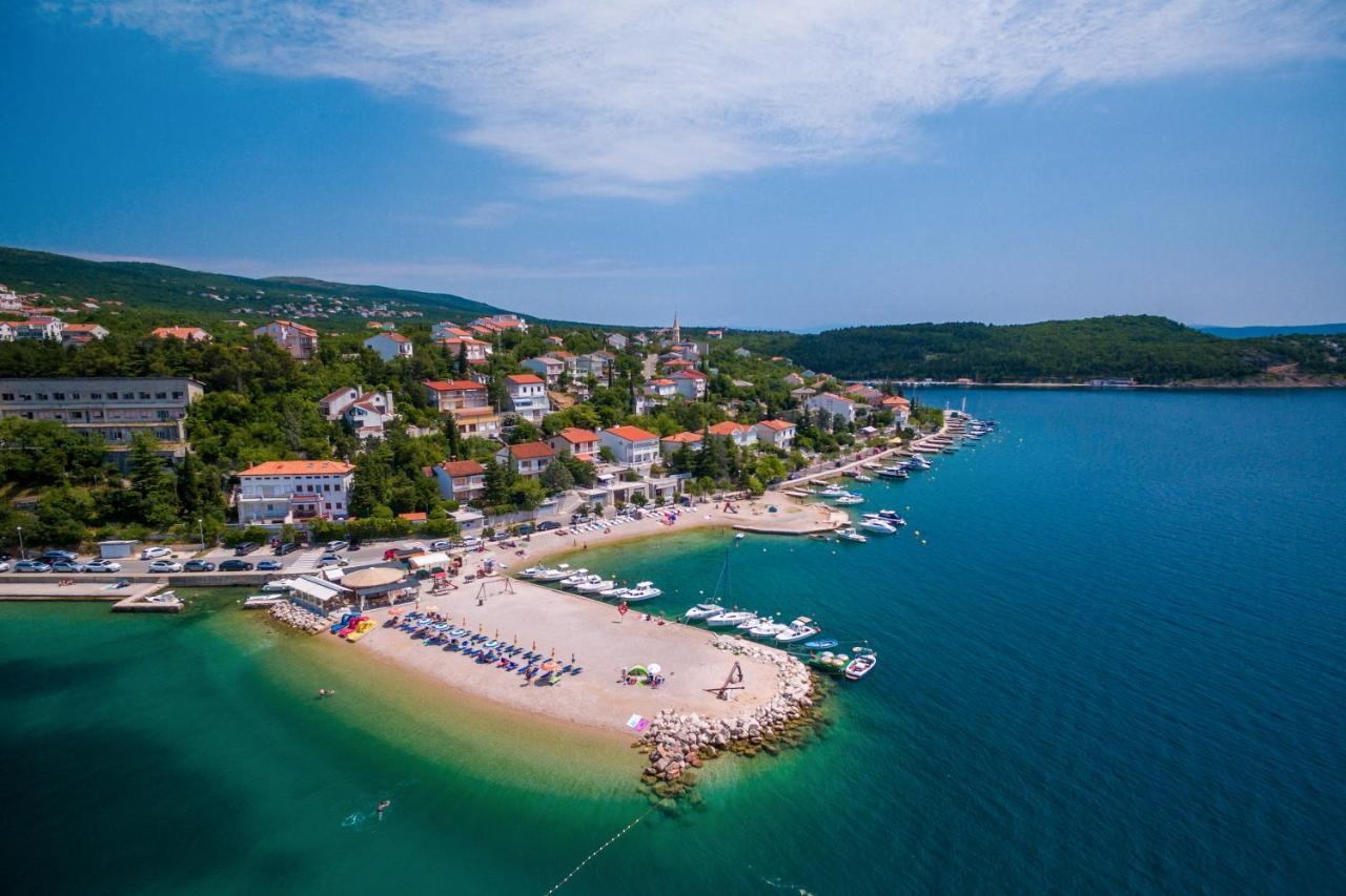 Apartments Marija Crikvenica Esterno foto