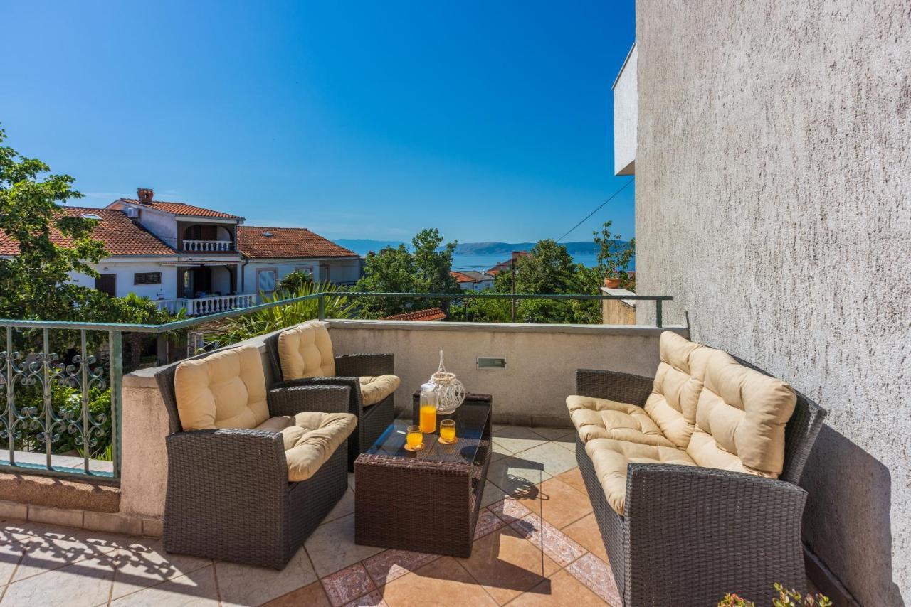 Apartments Marija Crikvenica Esterno foto